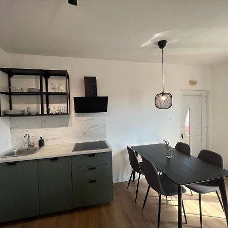 The One By Moro Apartment Vantacici Exterior photo